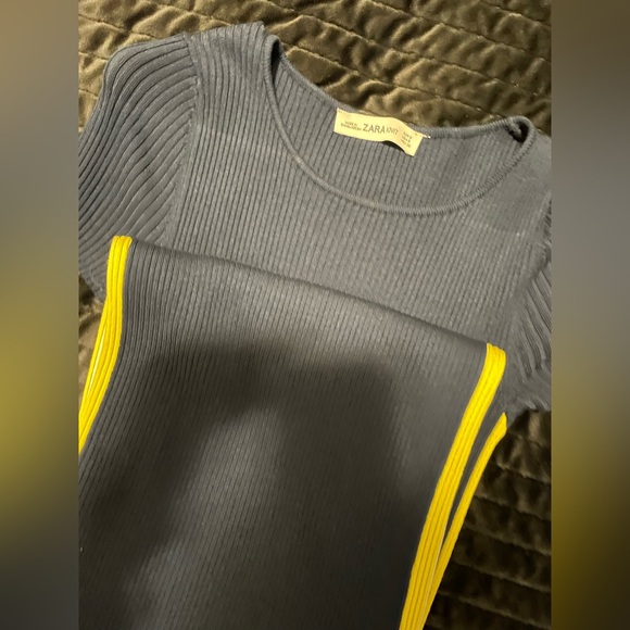 Long Knit dress - Picture 2 of 4